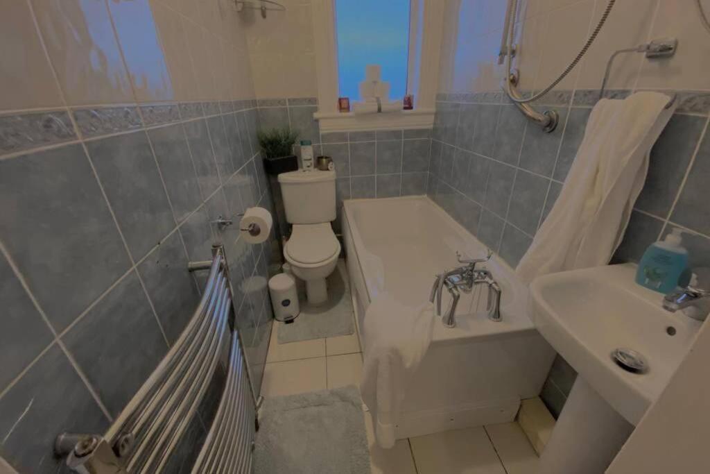 Beautiful Sea View 2 Bed Home Port Glasgow Eksteriør bilde