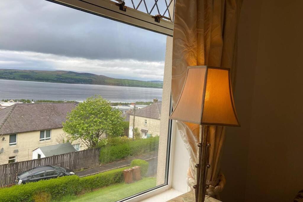 Beautiful Sea View 2 Bed Home Port Glasgow Eksteriør bilde