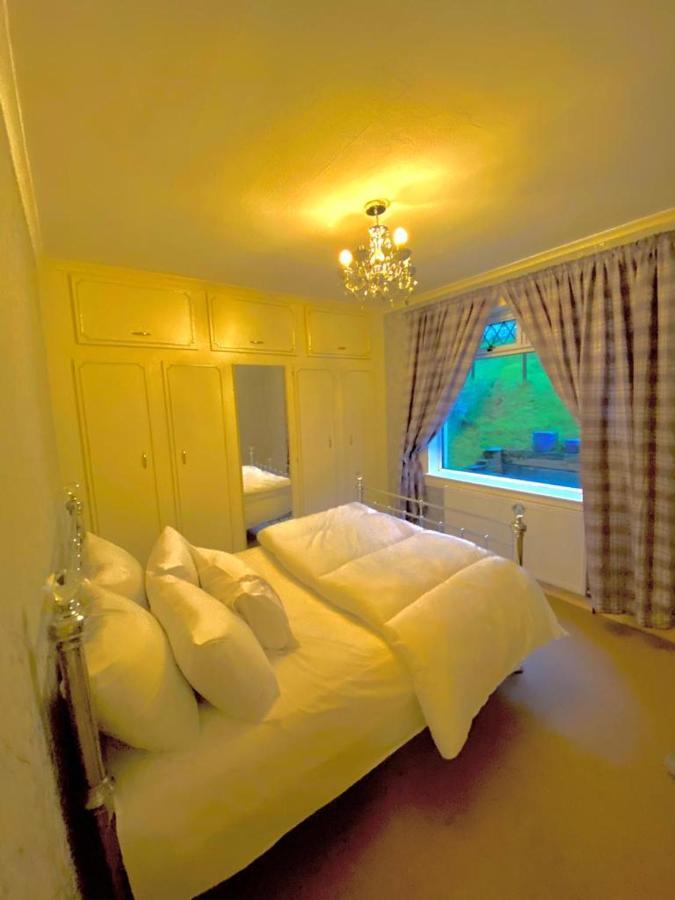 Beautiful Sea View 2 Bed Home Port Glasgow Eksteriør bilde